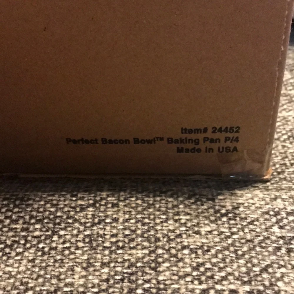 NWT ASOTV Perfect Bacon Bowl set of 4